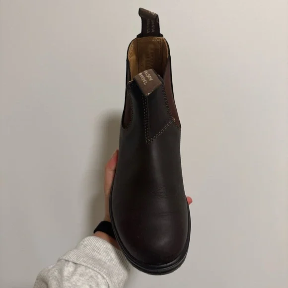 Blundstone Women’s 550 Chelsea Boots - Picture 10 of 15